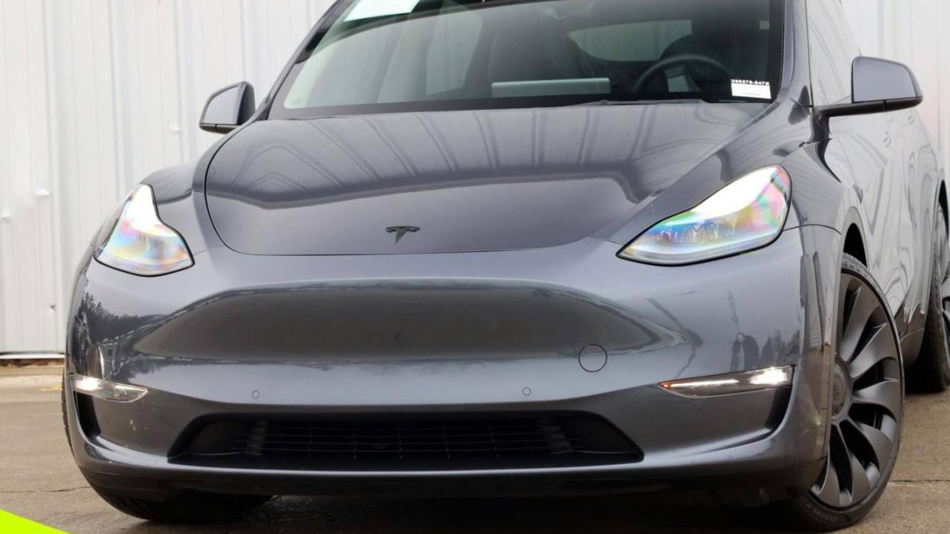 TESLA MODEL Y 2022 7SAYGDEF7NF399276 image